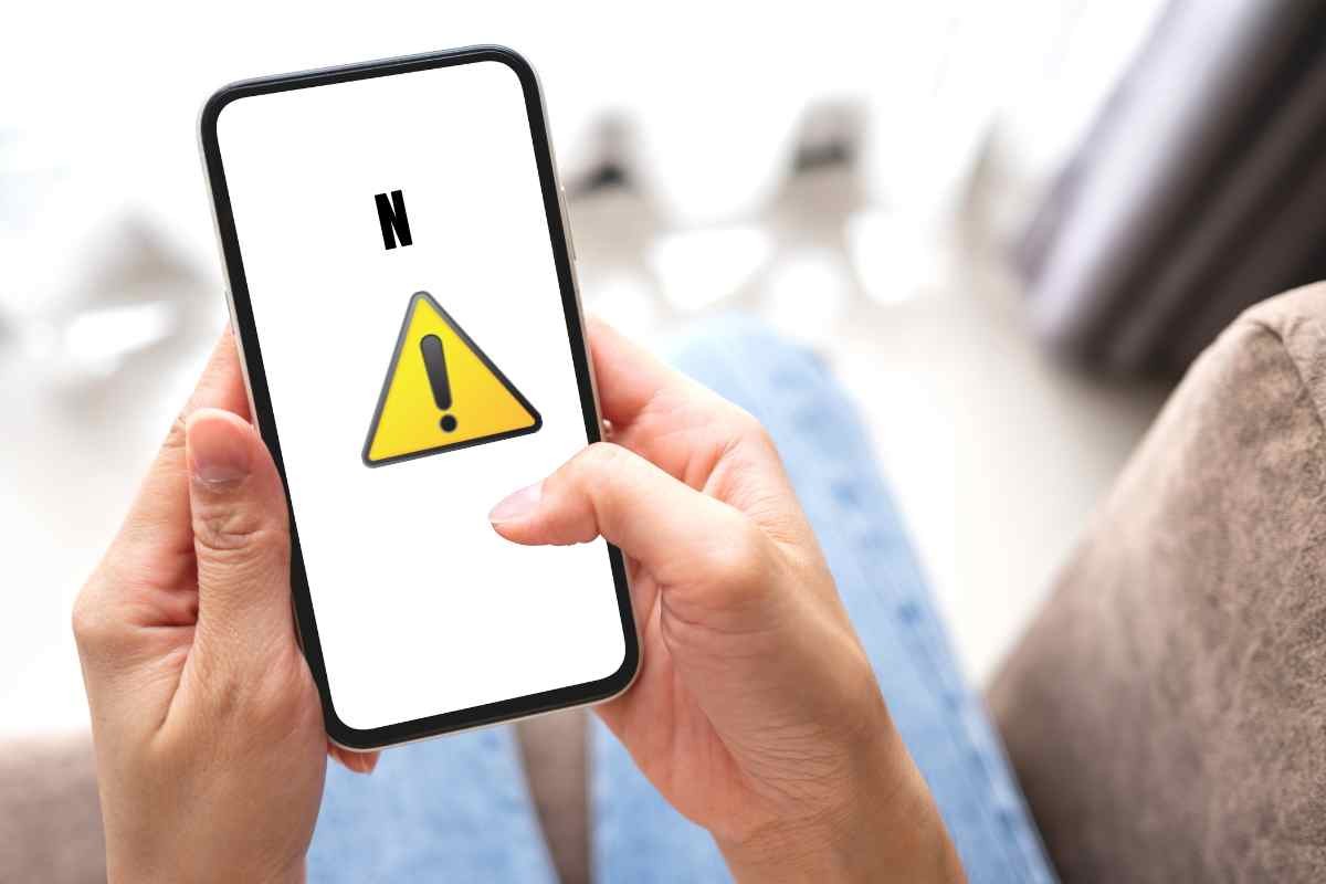 Il pericolo della "N" sul display dello smartphone